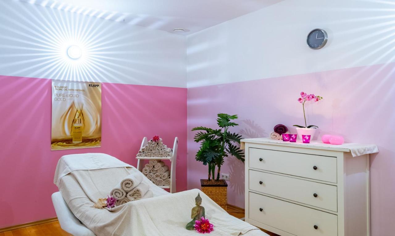 Hotel Rhoen Residence Dipperz Екстериор снимка